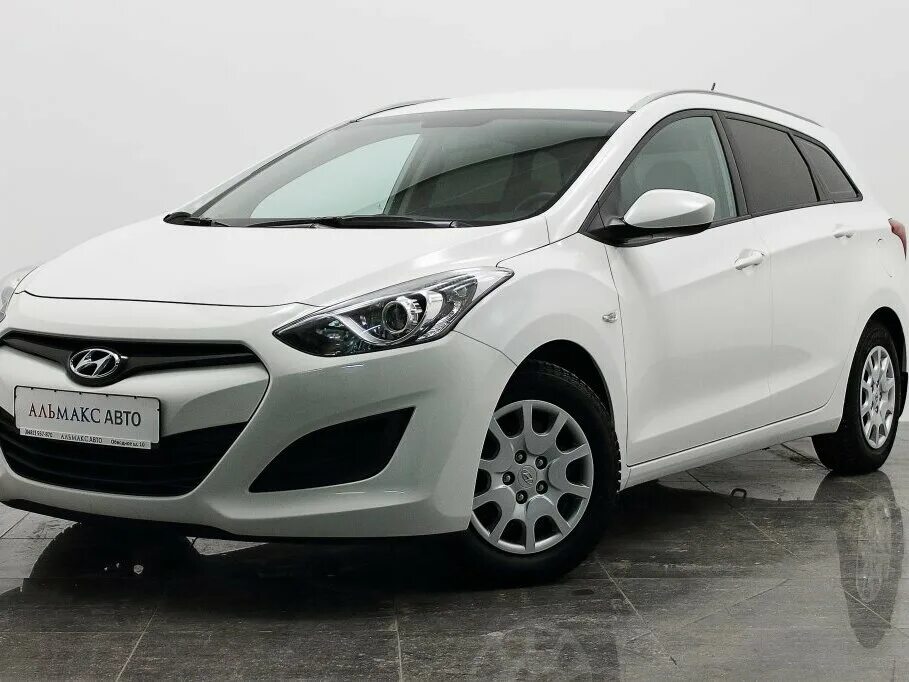 Hyundai i30 универсал. Hyundai Universal i30 White. Hyundai i30 универсал 2012. Хендай i30 универсал 2013. Hyundai i30 II.