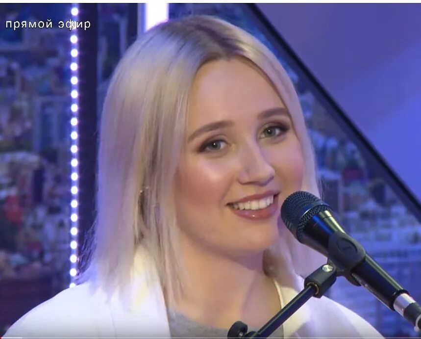 Клава кока до и после пластики фото Свежо и необычно: как одевается певица Клава Кока