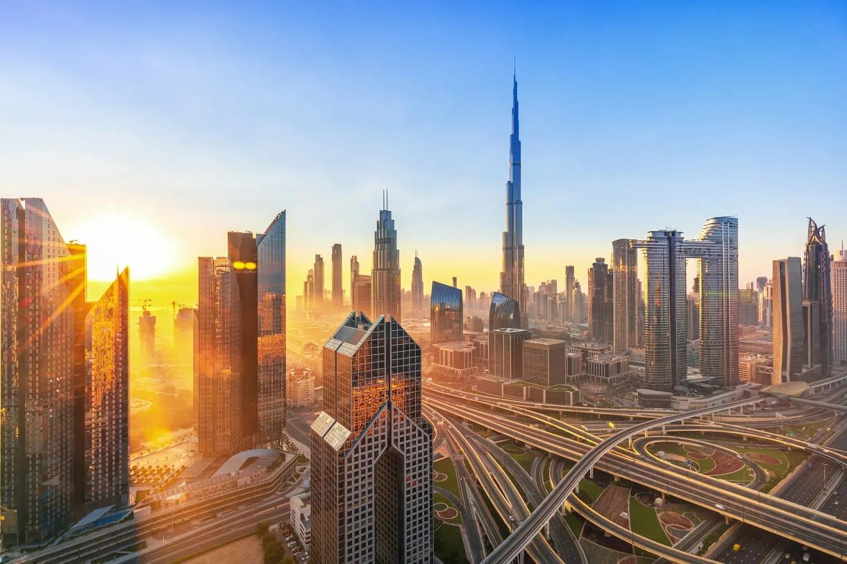 Дубай потом 2024. Даунтаун Дубай 2022. Недвижимость в Дубае. Дубай новостройки. Downtown Dubai Skyline.