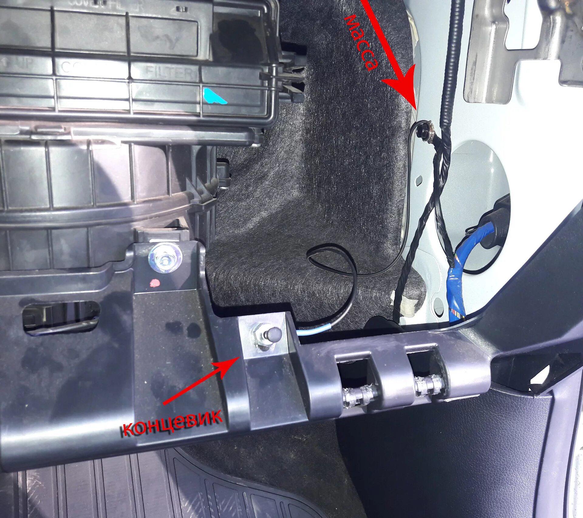 Как снять бардачок на рио 4 Свет в бардачке KIA Rio (3G), 1,6 л, 2012 года своими руками DRIVE2