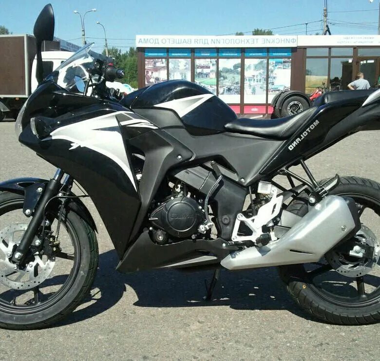 Мотолэнд СБР 250. Motoland CBR 250. Motoland 250 спорт. Honda CBR 250 Replica. Купить 250 кубиков