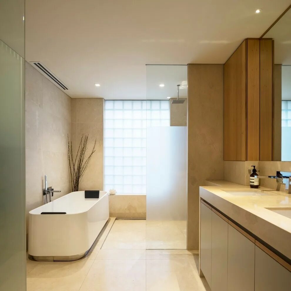 Интерьеры современной ванной комнаты фото. Современная ванная комната. Современный интерьер ванной. Дизайнерская ванная комната. Современные Ванные комнаты.