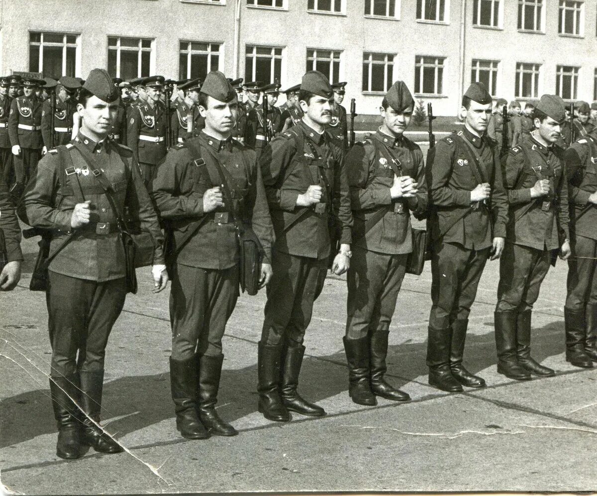 ЗГВ Германия 1990-1992 Галле. Шверин Германия ЗГВ 204 МСП. ЗГВ Германия 1987-1989. ЗГВ Германия 1990-1992 Шверин.