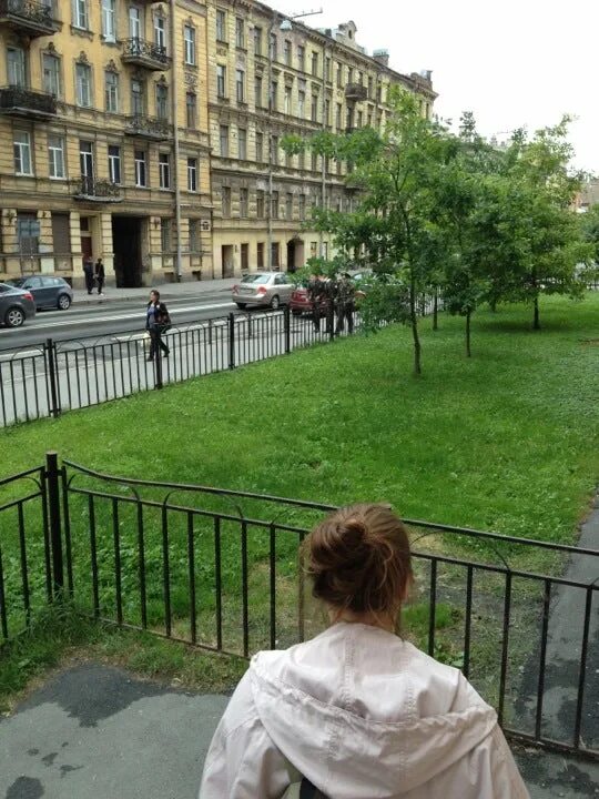 Гимназия 166 центрального. Гимназия 166 центрального. Прудковский переулок. Гимназия 166 центрального. 166 гимназия санкт-петербург.