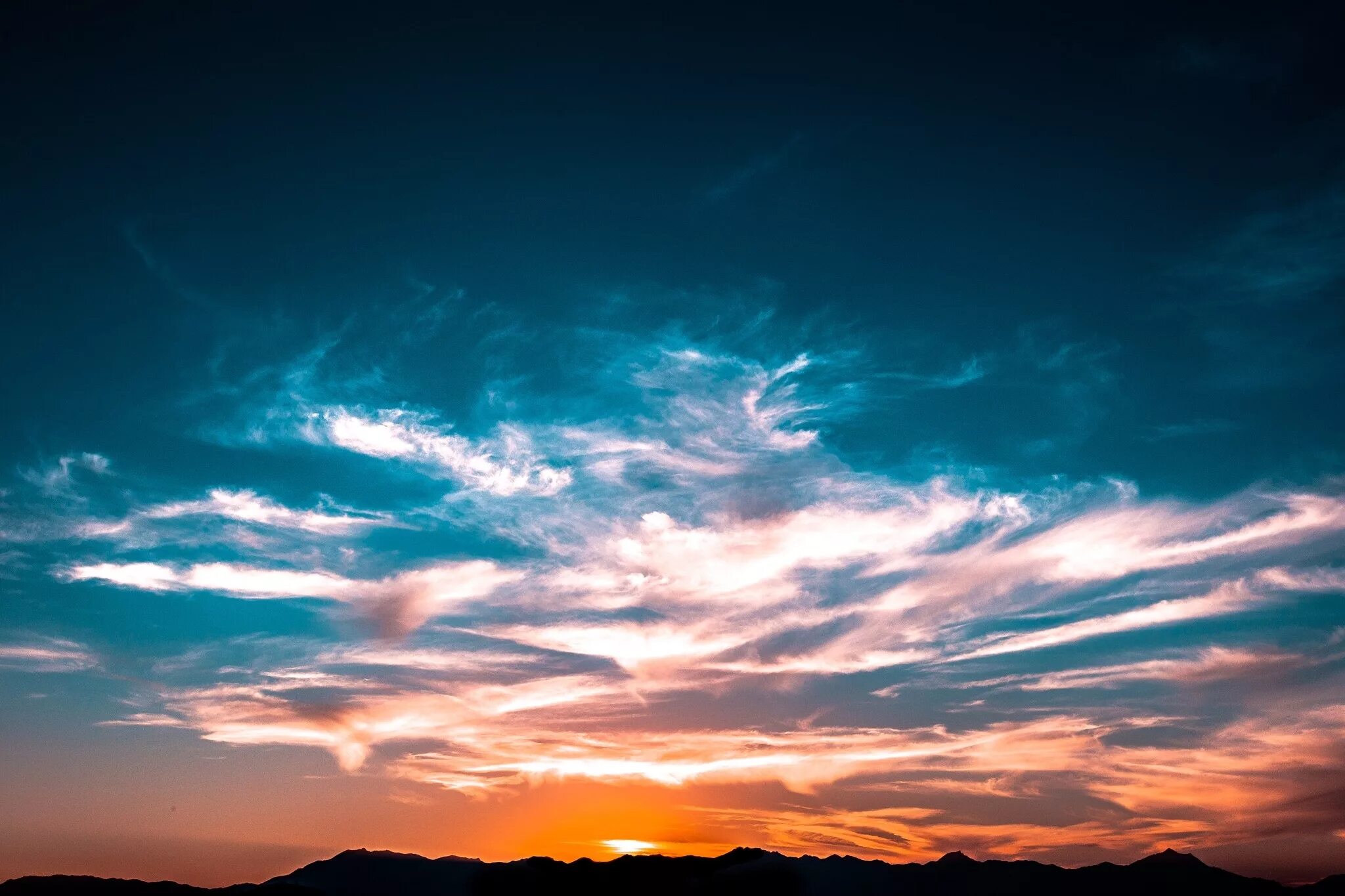 Back cloud