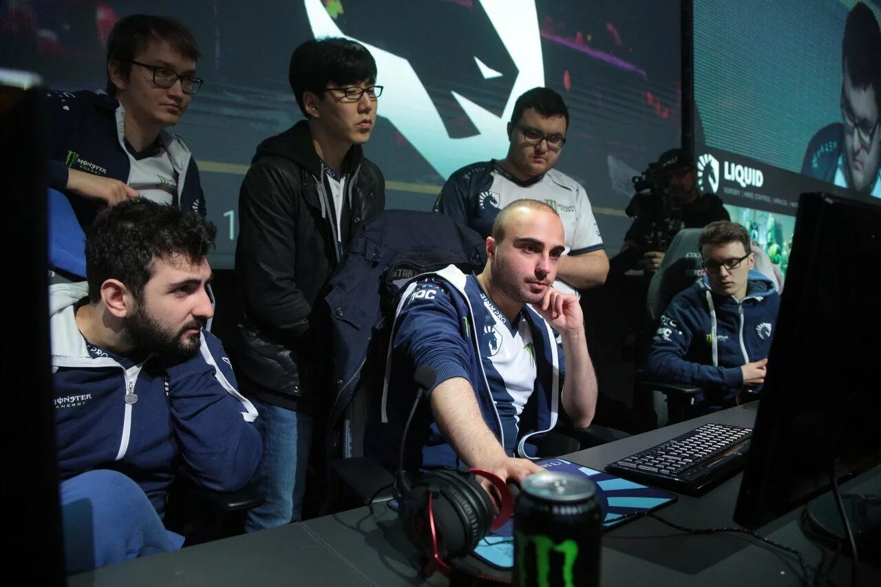 Liquid dota состав. Liquid dota состав. Тим ликвид дота 2. Команда liquid dota. Team liquid dota 2 2017.