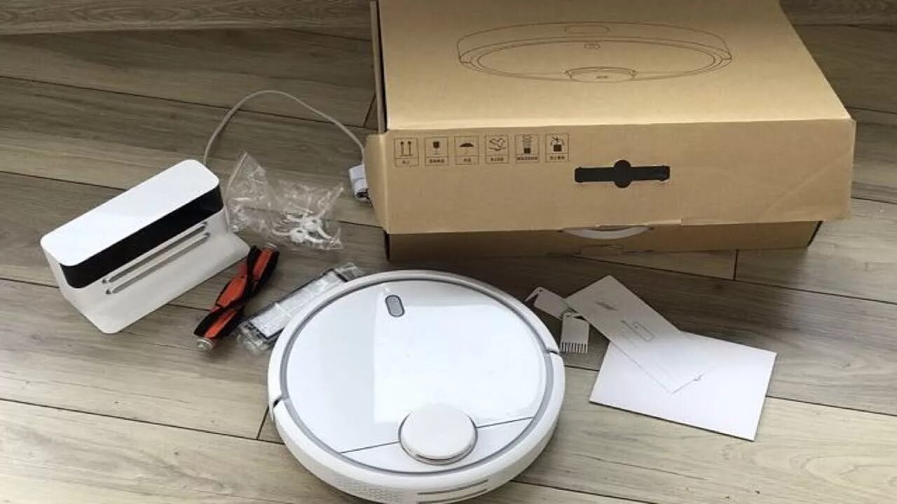 Пылесос Xiaomi Vacuum. Xiaomi s10 робот пылесос. Xiaomi mi Robot Vacuum упаковка. Робот-пылесос Xiaomi Dreame d10s. Xiaomi vacuum s