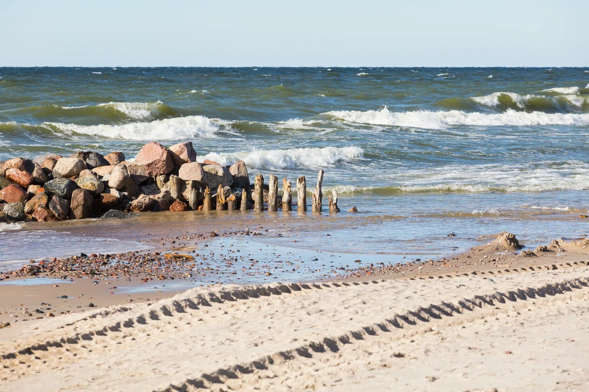 Зеленоградск пляж променад. Балтийское море Зеленоградск. Море в Зеленоградске Калининградской. Балтийское море пляж Зеленоградск.