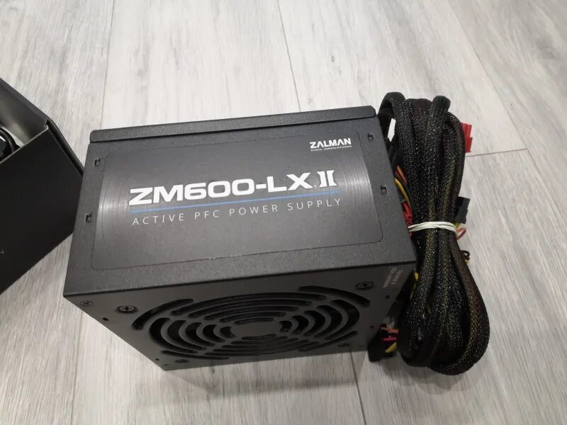 Zalman zm600 lx. Zalman zm600-lxii 600w. блок питания zalman zm600-lxii 600w. блок питания zalman 600w. zm600-lx 2.