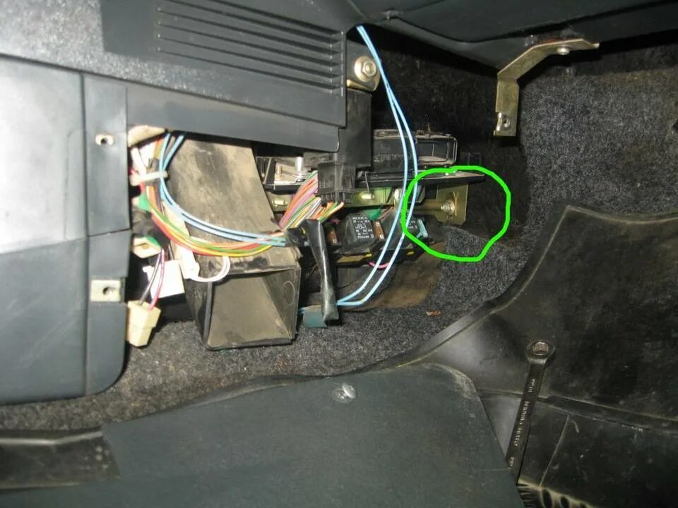 масса блока эбу ваз 2112.