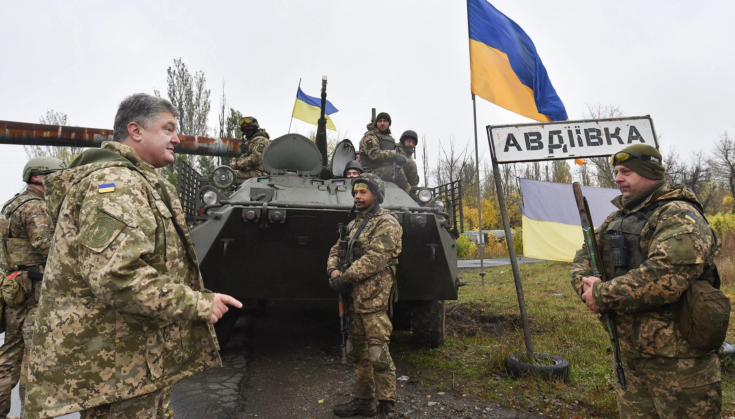 Порошенко ВСУ. Украинские войска.