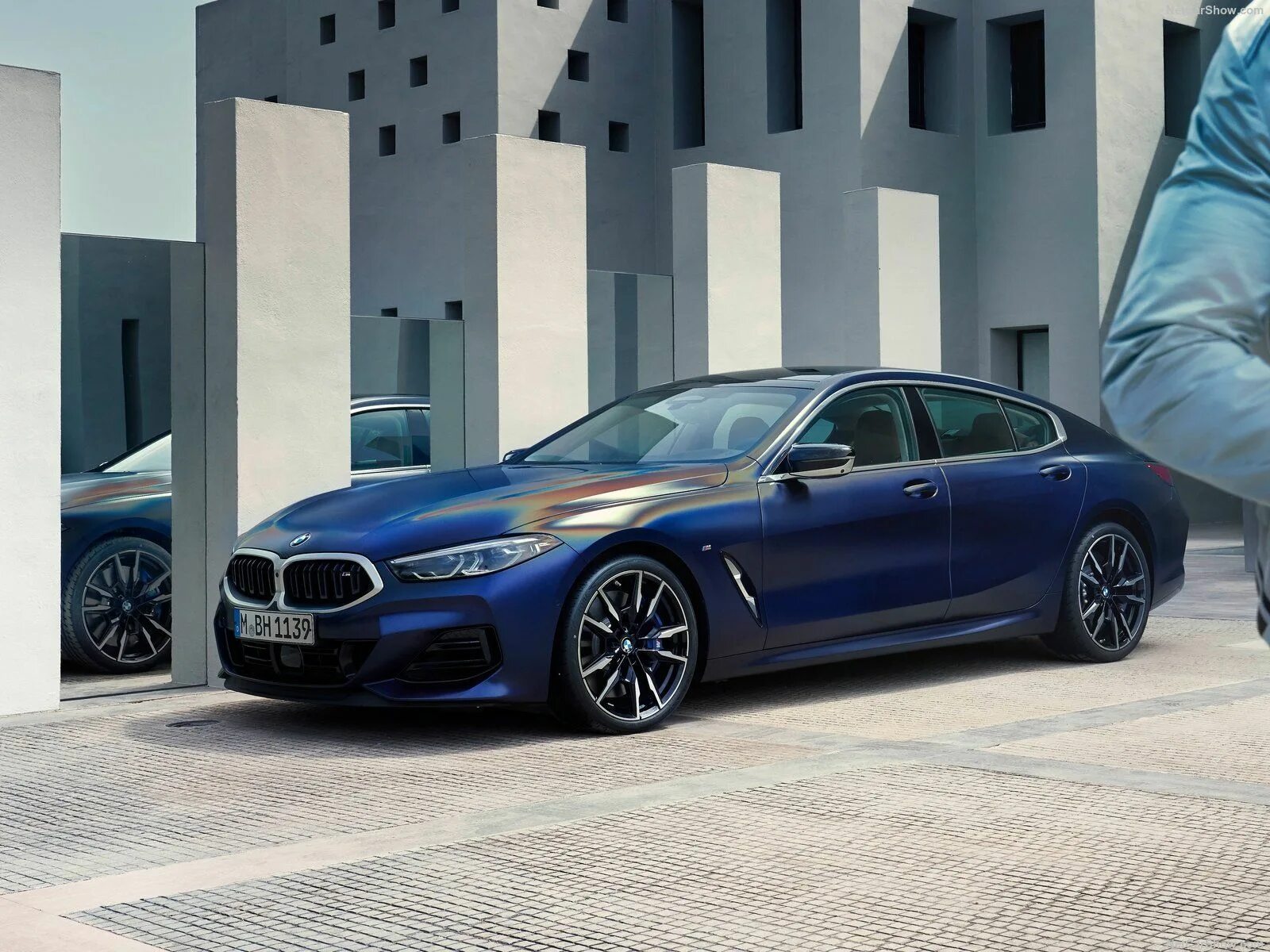 Бмв купе 2023 фото BMW M8 Gran Coupe фото № 209479 автомобильная фотогалерея BMW M8 Gran Coupe на А