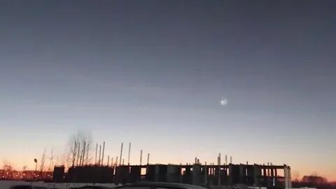 В небе над центром шарлотты