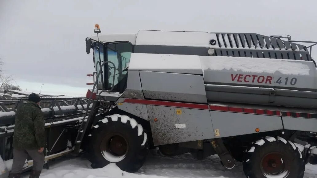 Куплю комбайн вектор бу. Комбайн РСМ-101 вектор-410. Комбайн вектор РСМ-101. Комбайн зерноуборочный РСМ-101 "вектор-410". РСМ-101 вектор-410.