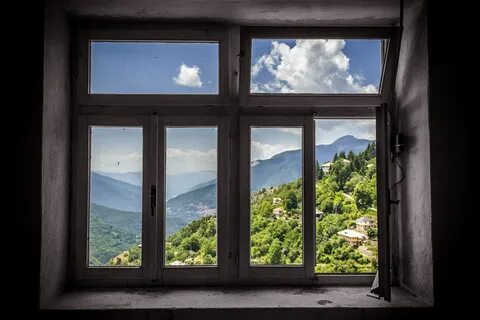 Window mount