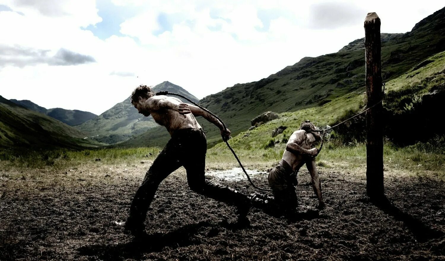 Вальгалла сага о викинге 2009. 2009 валгалла: сага о викинге. Сага о викинге 2009. Мадс миккельсен вальгалла. Мадс миккельсен вальгалла.