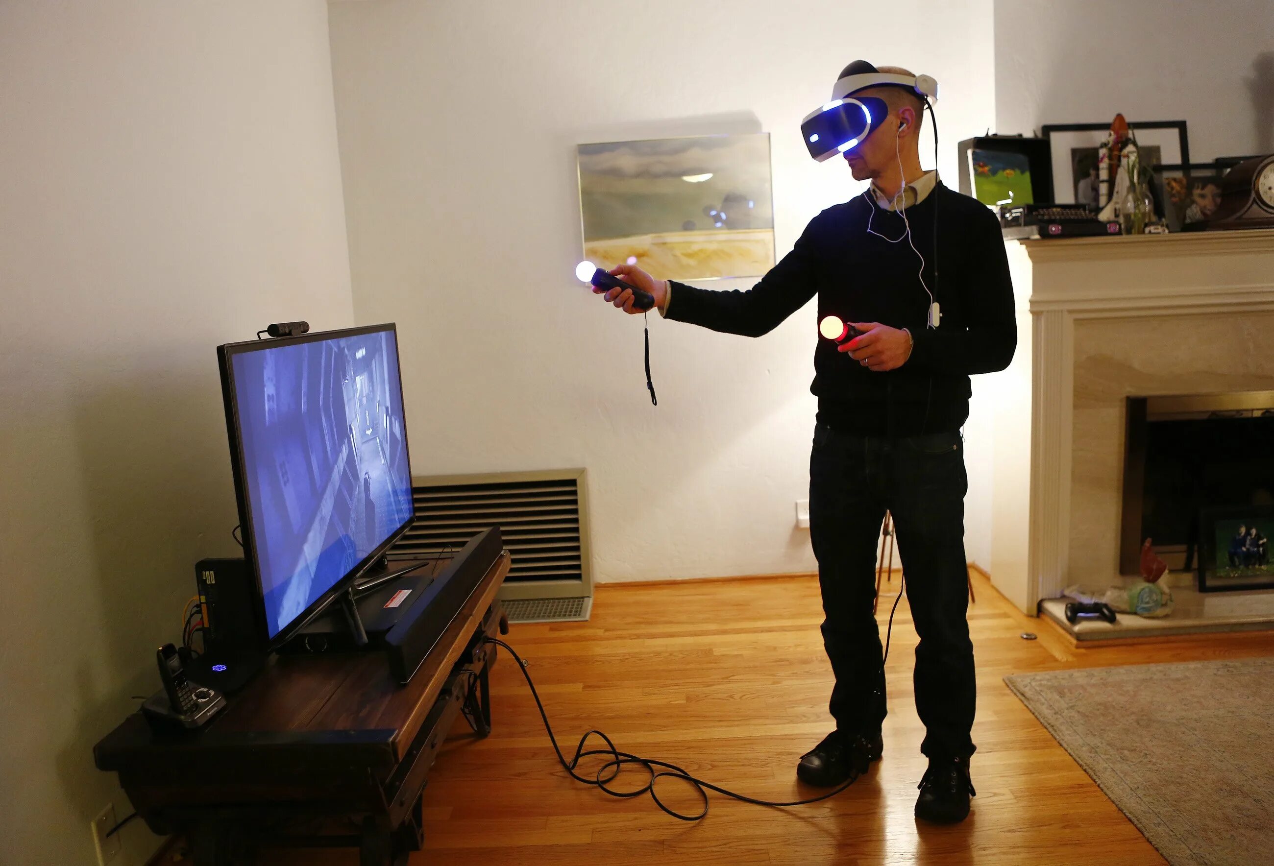 Снять vr. VR очки PLAYSTATION 4. Комплектация VR ps4. Игрок в виртуальной реальности. Человек в ВР.