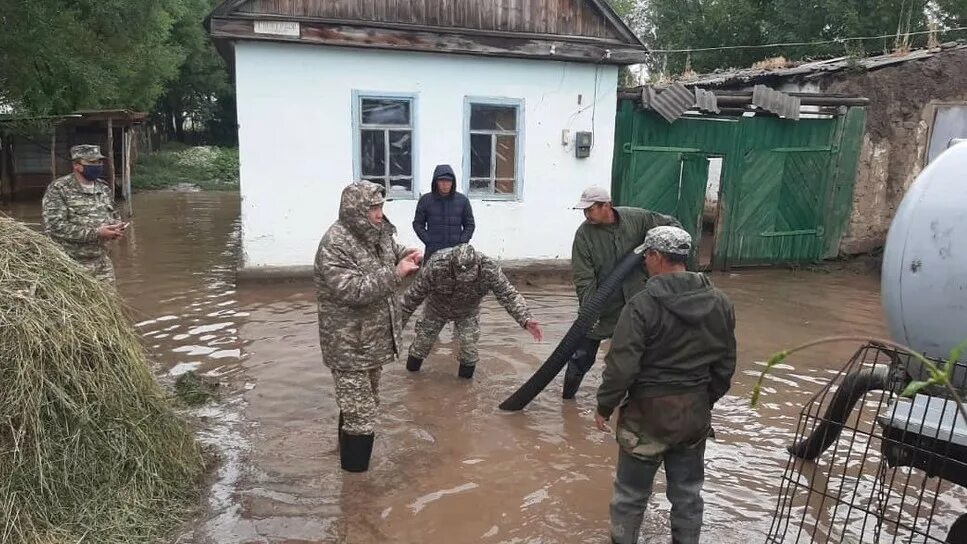 Наводнение в Кыргызстане. Наводнение киргизами. Ала бука. Ала бука Киргизия. Кыргызстан ала бука