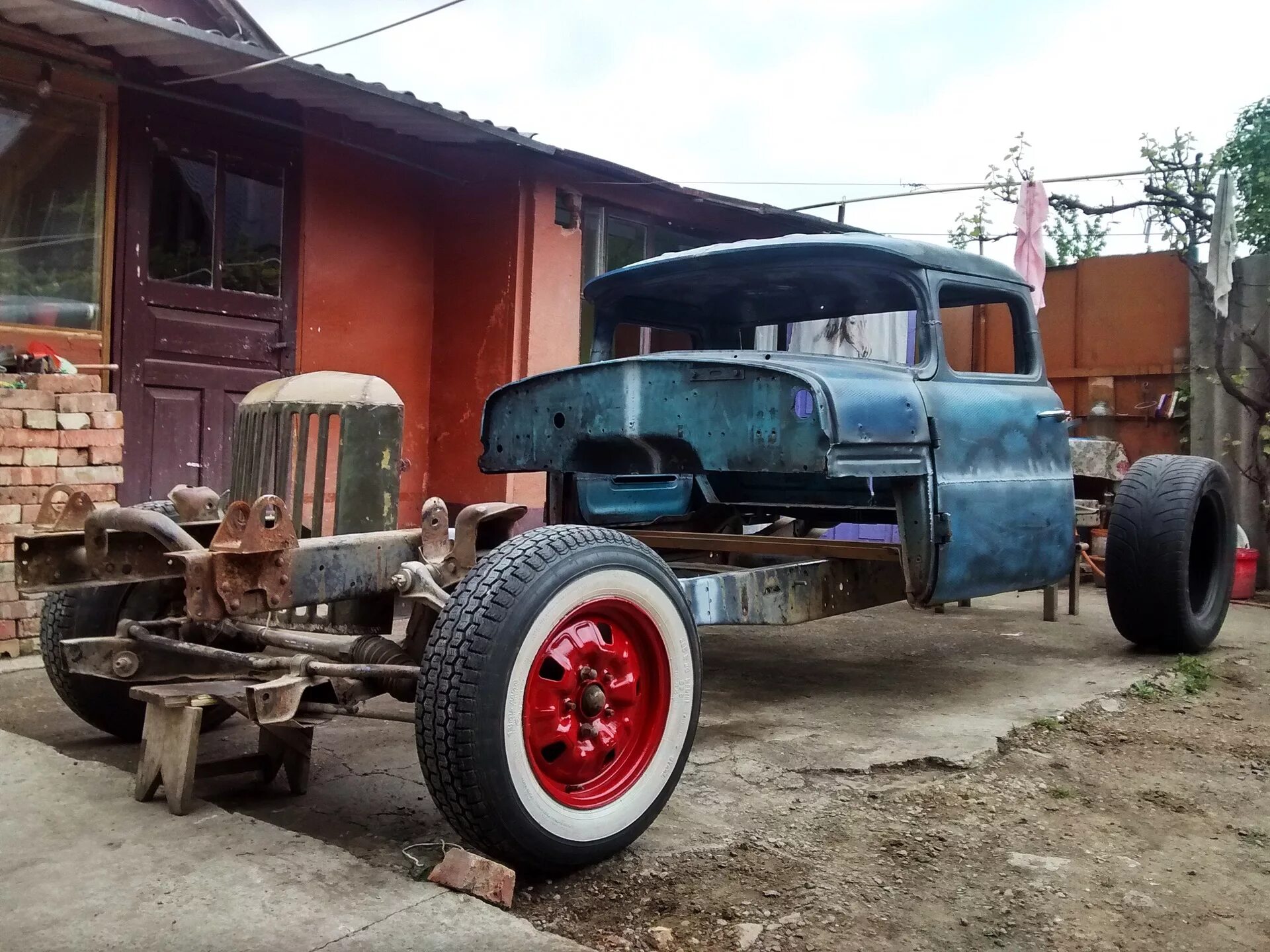 Самодельный зил. ЗИЛ 130 hot Rod. ЗИЛ 130 rat Rod. ЗИЛ 157 hot Rod. Хот род Рэт род ЗИЛ 157.