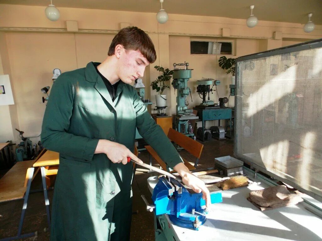 волховский транспортный. волховский транспортный. волховский многопрофильный техникум. волховский алюминиевый колледж студенты. волховский транспортный.