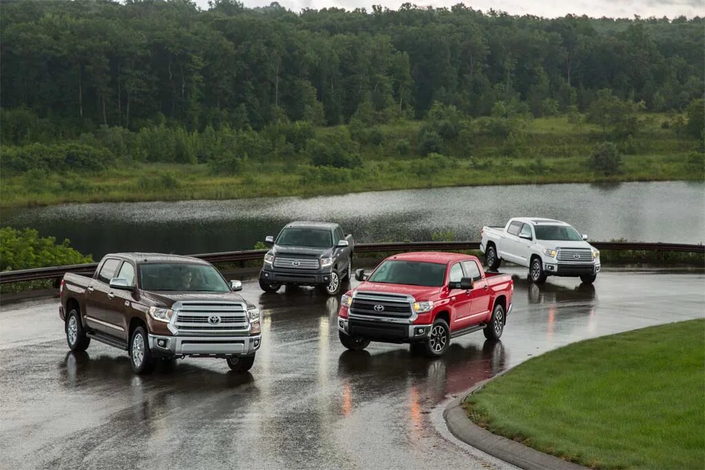 Тундра длина. Toyota Tundra габариты. Toyota Tundra Dimensions. Ширина Тойота тундра. Тойота тундра габариты машины.