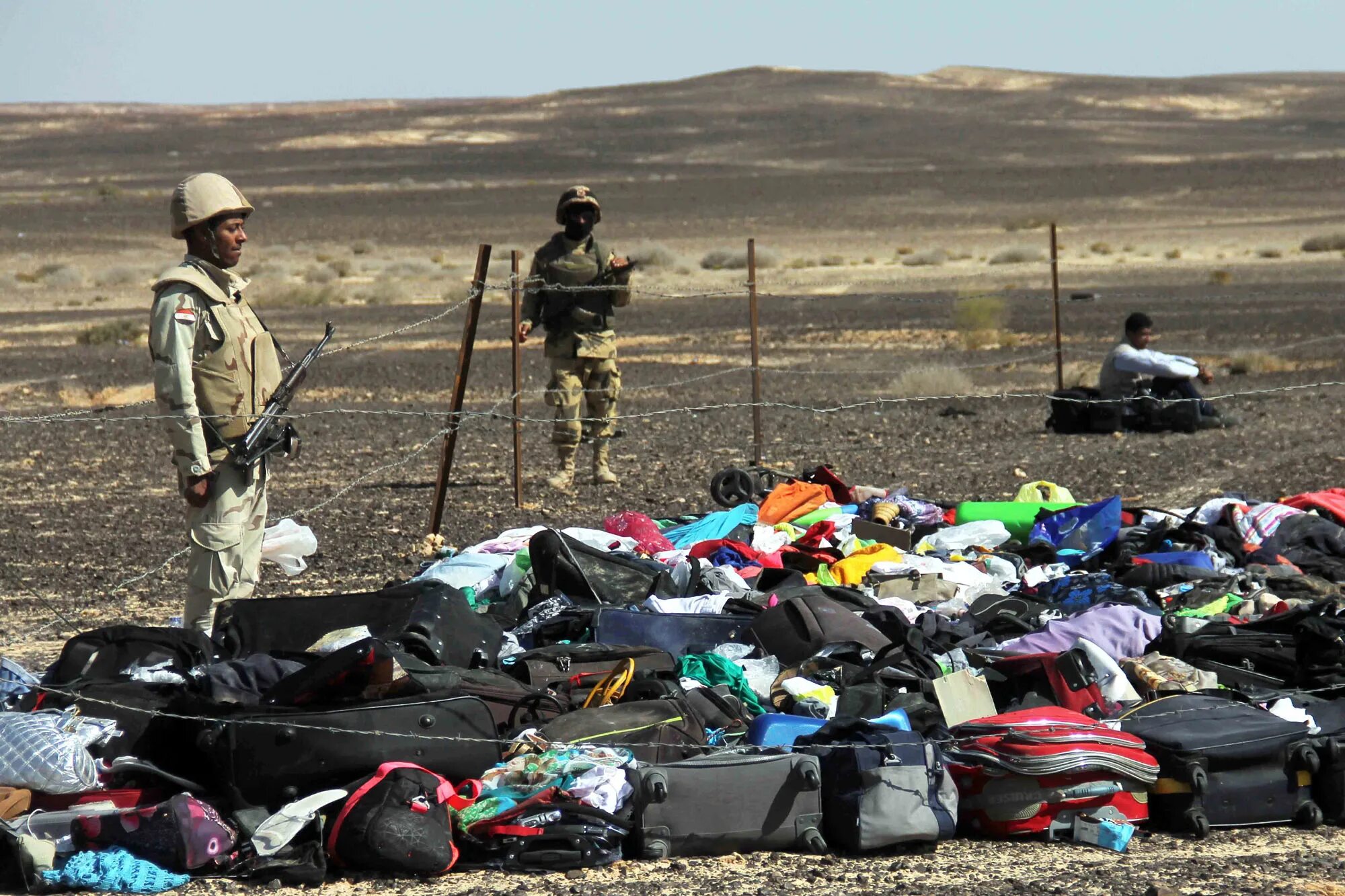 Крушение над синаем а321 рейс. Авиакатастрофа в египте. Самолет a321 "когалымавиа". Над синаем крушение а321 египет. Авиакатастрофа a321 над синаем.