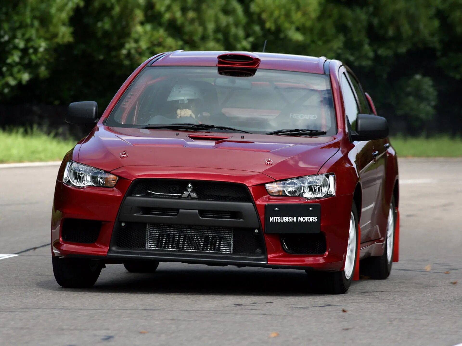 Mitsubishi evo x. Мицубиси Лансер Эволюшн. Митсубиси Лансер 10. Mitsubishi Lancer EVO 10. Mitsubishi Lancer Evolution x.