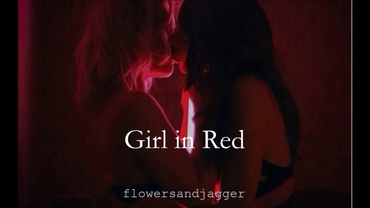 She comes back. Girl in Red обложка. Girl in Red Постер. Girl in Red альбом. Girl in Red и ее девушка.