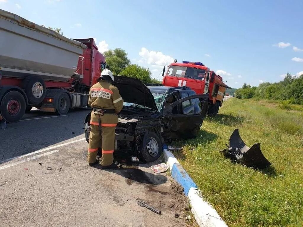 Новости россии чп сегодня. ДТП В Белгородской области. Авария в Чернянке Белгородской.