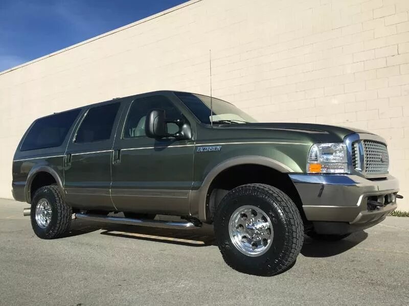 Купить форд экскурсион. Excursion дизель 7.3 Ford. Ford Excursion Гаргантюа. Ford Excursion FBI. Ford Excursion трансмиссия.