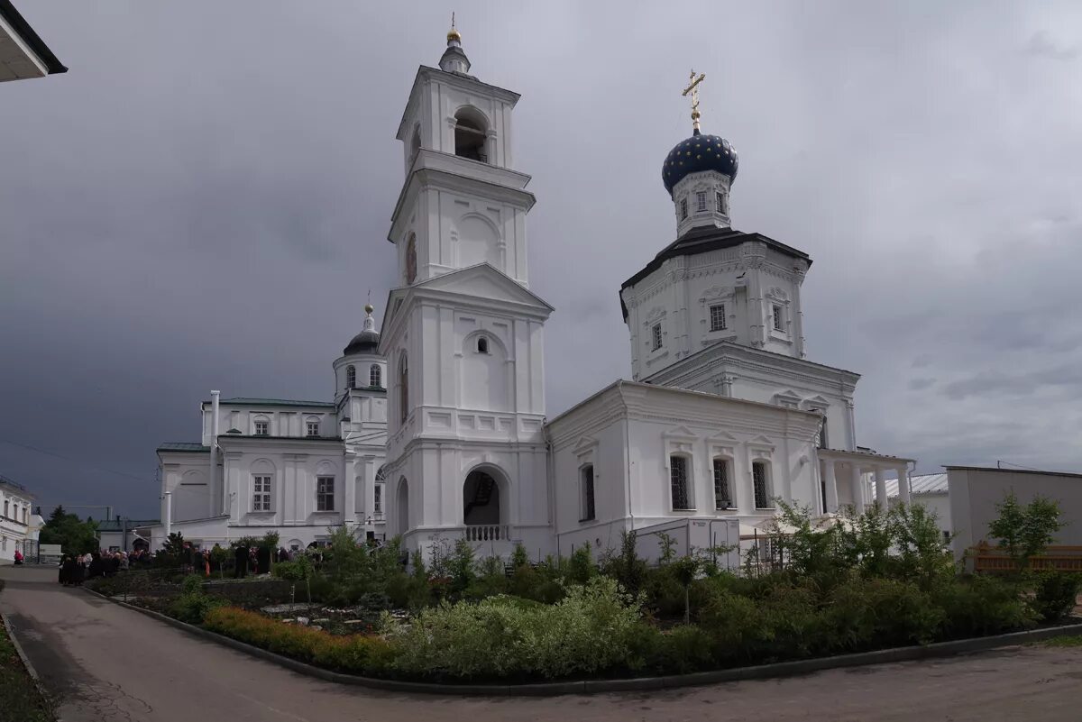 Никольского монастыря арзамас. Николаевский монастырь Арзамас. Свято-Никольский женский монастырь Арзамас. Никольский женский монастырь Арзамас. Арзамас храм Николая Чудотворца.