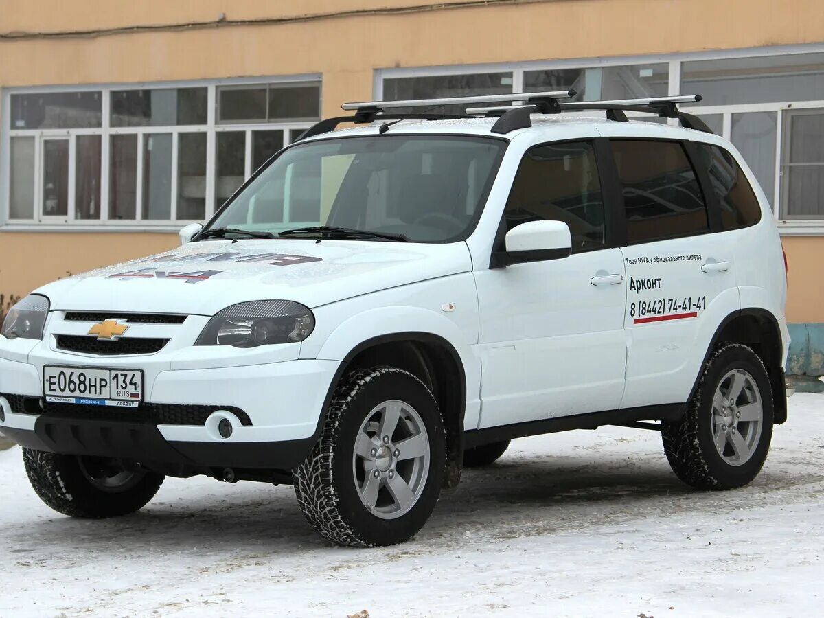 Нива шевроле с пробегом в кирове. Chevrolet niva 1. Нива шевроле синяя. Chevrolet niva. Нива шевроле дизель с завода.