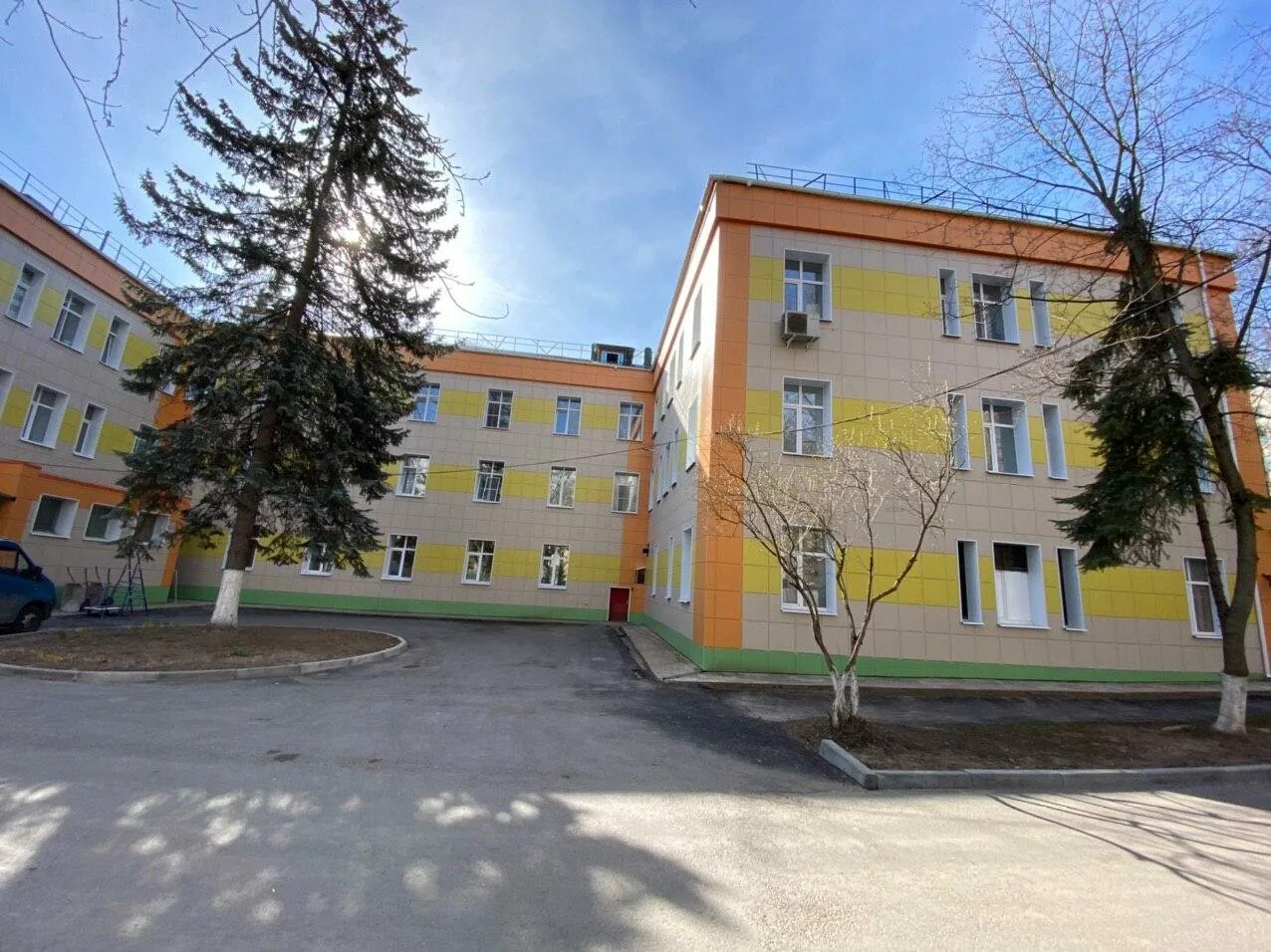 Вороновское инфекционная больница. Областная инфекционная больница волгоград. Инфекционная больница на семьи шамшиных. Инфекционная школа. Инфекционный центр в вороново новая москва.