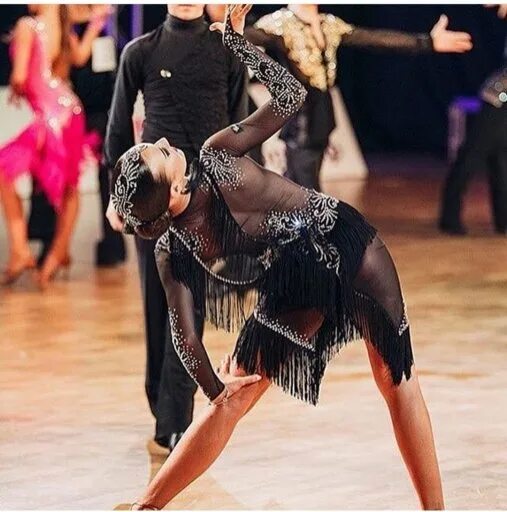 платье для бальных танцев стандарт ю2. платье для бальных танцев латина ю2. платье самба латина для бальных танцев. яркая латина ю2. платье ю2 латина и стандарт.