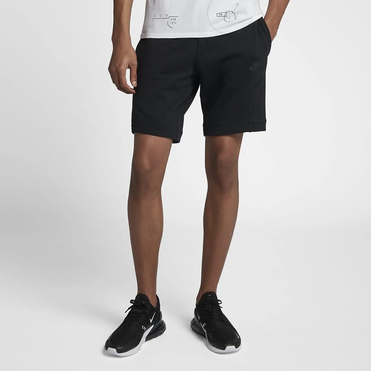 Max shorts. Шорты Nike Air Max. Шорты найк Air Max. Мужские шорты найк АИР.