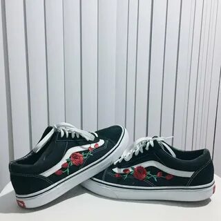 Vans rose