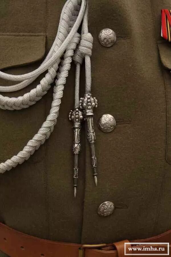 вицмундир кавалергардского полка лейбштандарт. шнур на мундире 10. гусарские мундиры 1812. форма гусара российской империи. шнур на мундире 10.