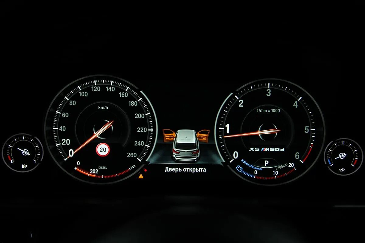 Панель приборов х. Приборная панель bmw m5. приборная панель bmw 50d. bmw x6m панель приборов.
