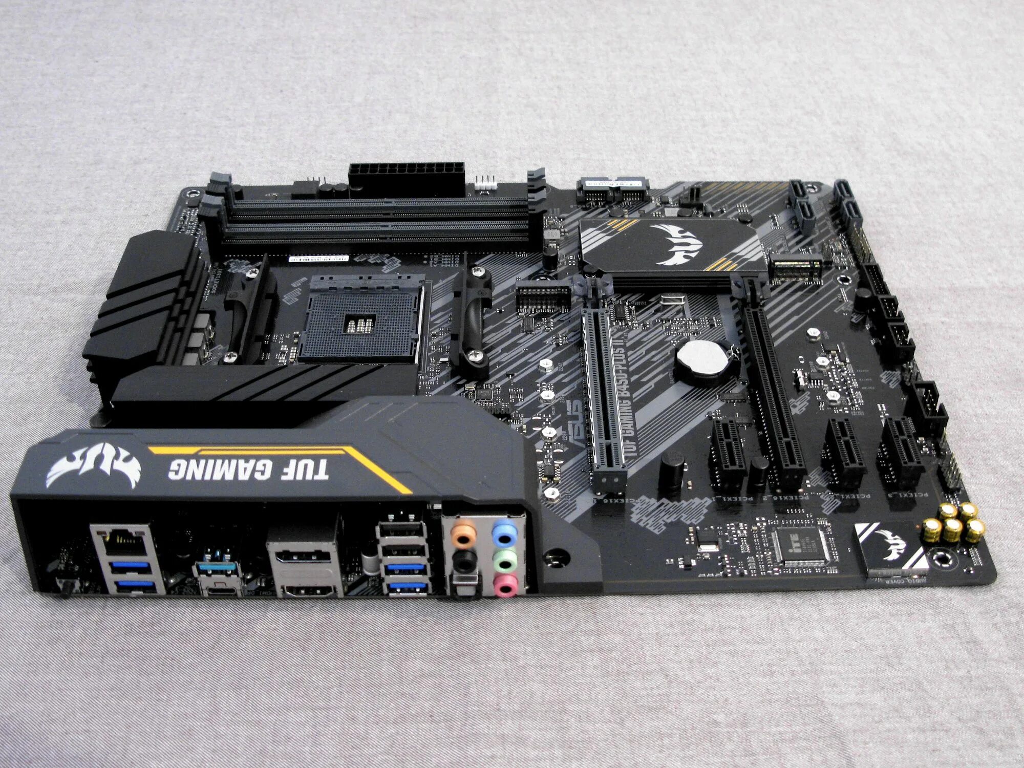 TUF Gaming b450-Plus II. TUF b450-Plus Gaming. ASUS TUF Gaming b450-Plus II. ASUS TUF b450-Plus Gaming. Tuf gaming am4