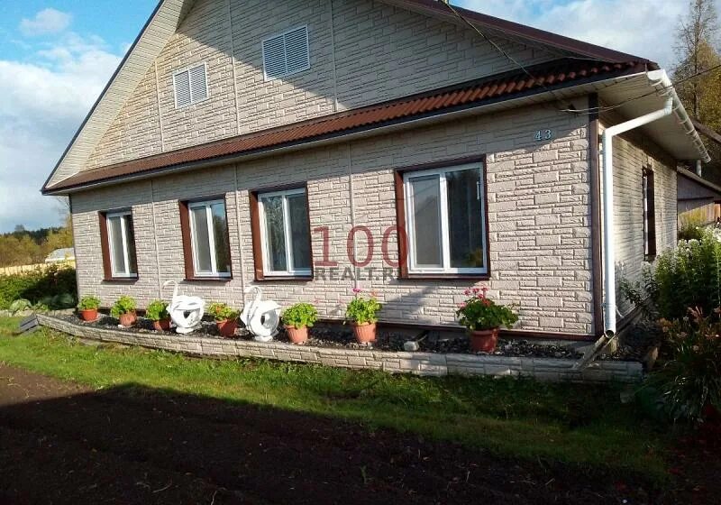 Город шахунья нижегородская область дома. Шахунья улица островского. Дом в шахунье. Шахунья, плаксина улица, дом 9а. Шахунья деревянные дома.