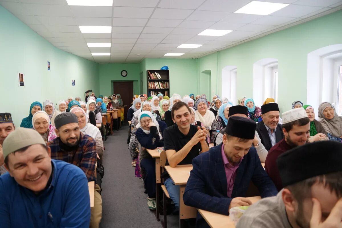 план фасад галеевская мечеть. казанское медресе мухаммадия. азу татарская кухня казань. камиль самигуллин рустемович. экскурсия по городу.