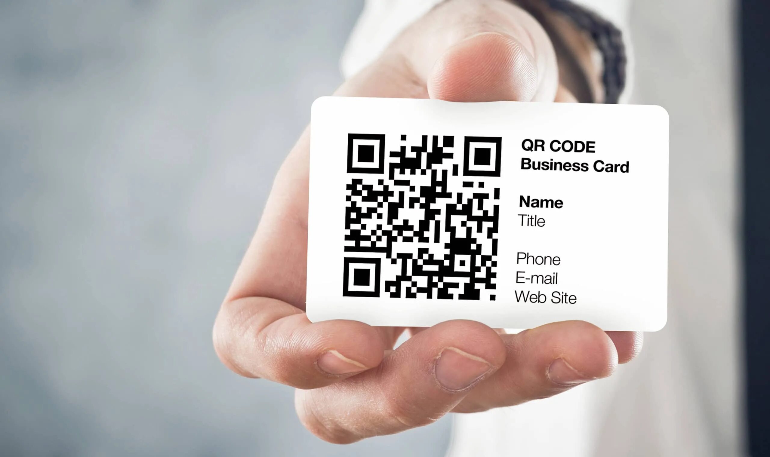 QR код. Пластиковая визитка с QR кодом. Бейдж с QR кодом. QR коды на визитке. Qr код на машине