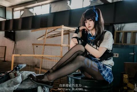 Coser 白 莉 爱 吃 巧 克 力 - Guan Xiaoyu 81P - yellowfever18