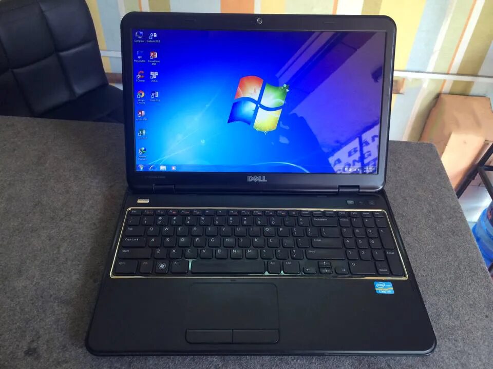 I3 n305. Ноутбук samsung 305v. Toshiba satellite r830-13d. I3 n305. Lenovo 305-15ibd экран.