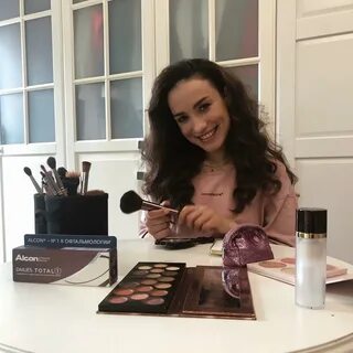 Дайнеко жила