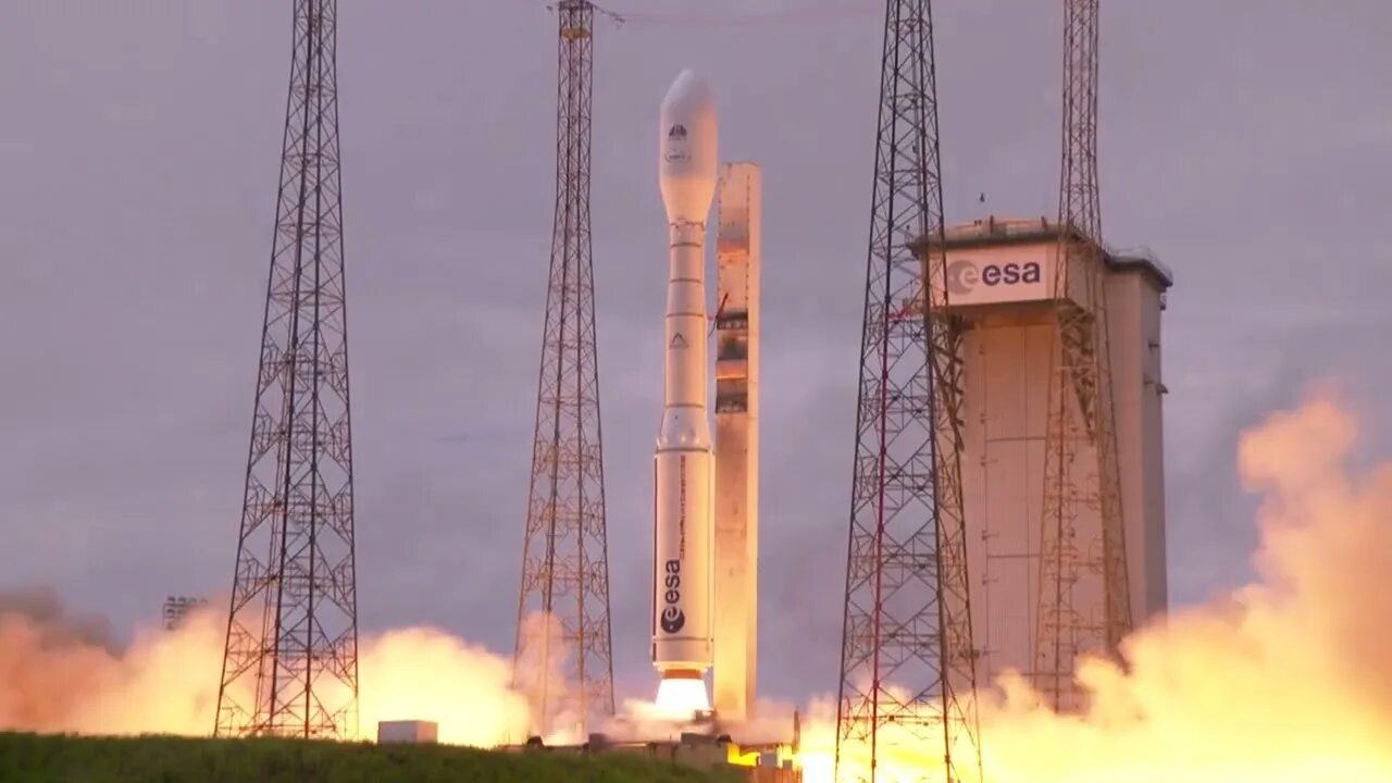 Космодром куру. Космодром куру ариан. Вега ракета-носитель. Vega-c ракета-носитель. Vega c.