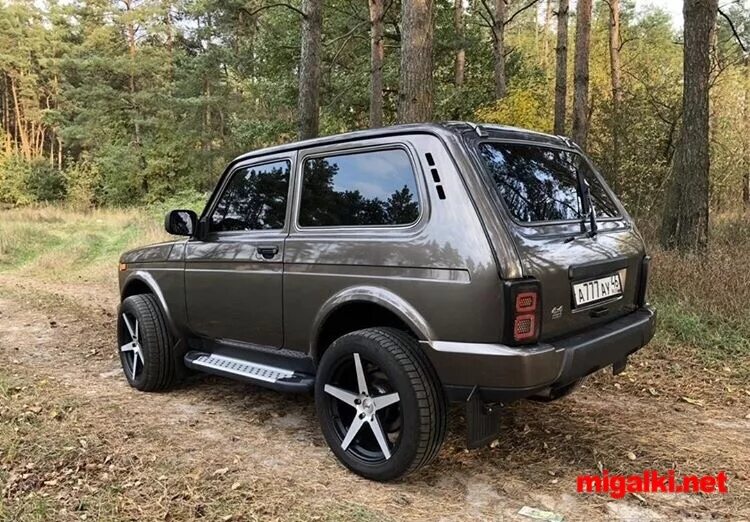 Купить б/у Lada (ВАЗ) 2121 (4x4) I Рестайлинг Urban 1.7 MT (83 л.с.) 4WD бензин 