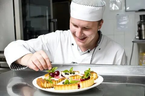 Повар холодных закусок