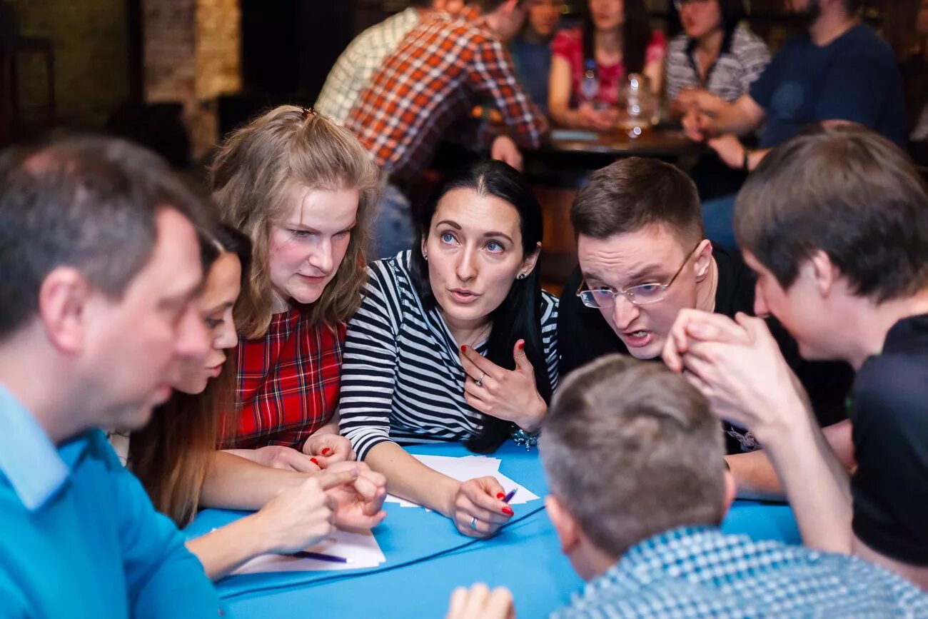 Квиз для детей и взрослых. Интеллектуальная игра для молодежи. Квиз игра для детей. Лига пап на лубянке квиз. Квиз для детей и взрослых.