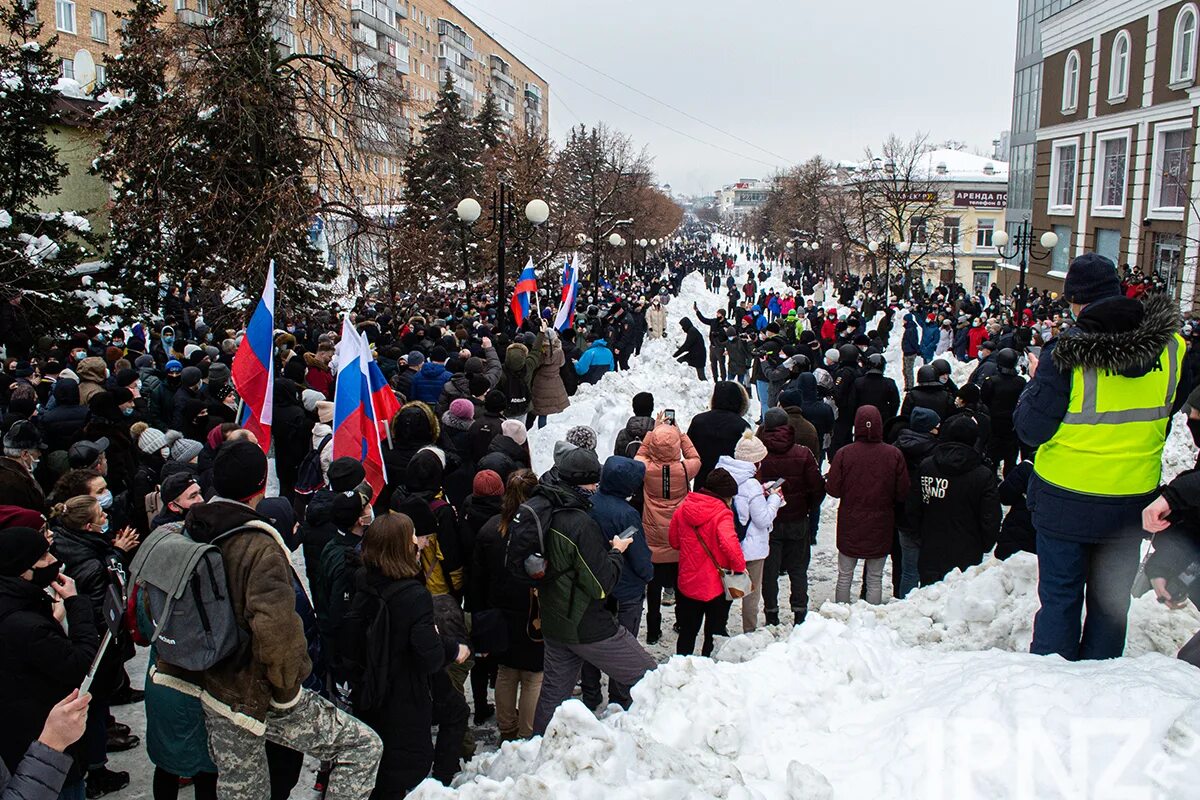23 января 2019. Пикет в Пензе Навальный 2018. Пенза митинги 2021. Митинг Навального в Пензе. Митинг 23 января 2021 года Пенза.